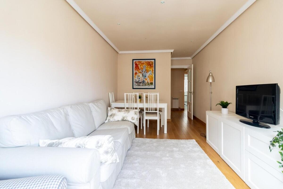 Apartamento Centro Gijon Con Parking Appartamento Esterno foto