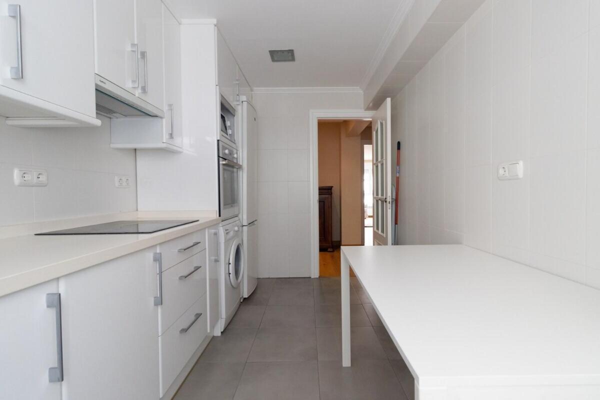 Apartamento Centro Gijon Con Parking Appartamento Esterno foto